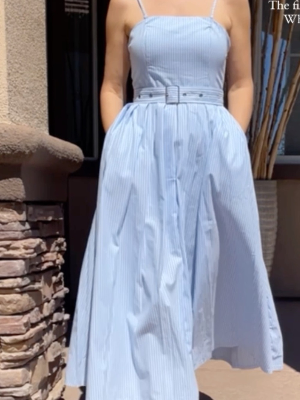 Blue and white striped midi dress - Size 4